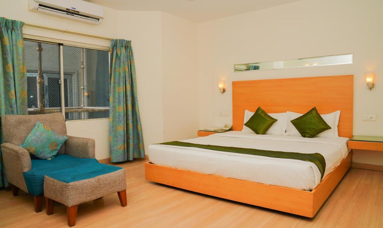 Oyster Suites Hyderabad Eksteriør billede